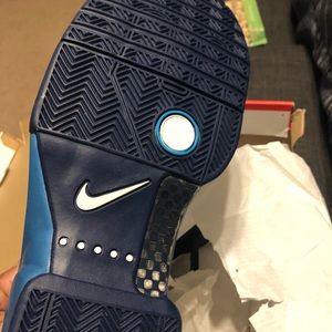 Nike Air Flightposite 2